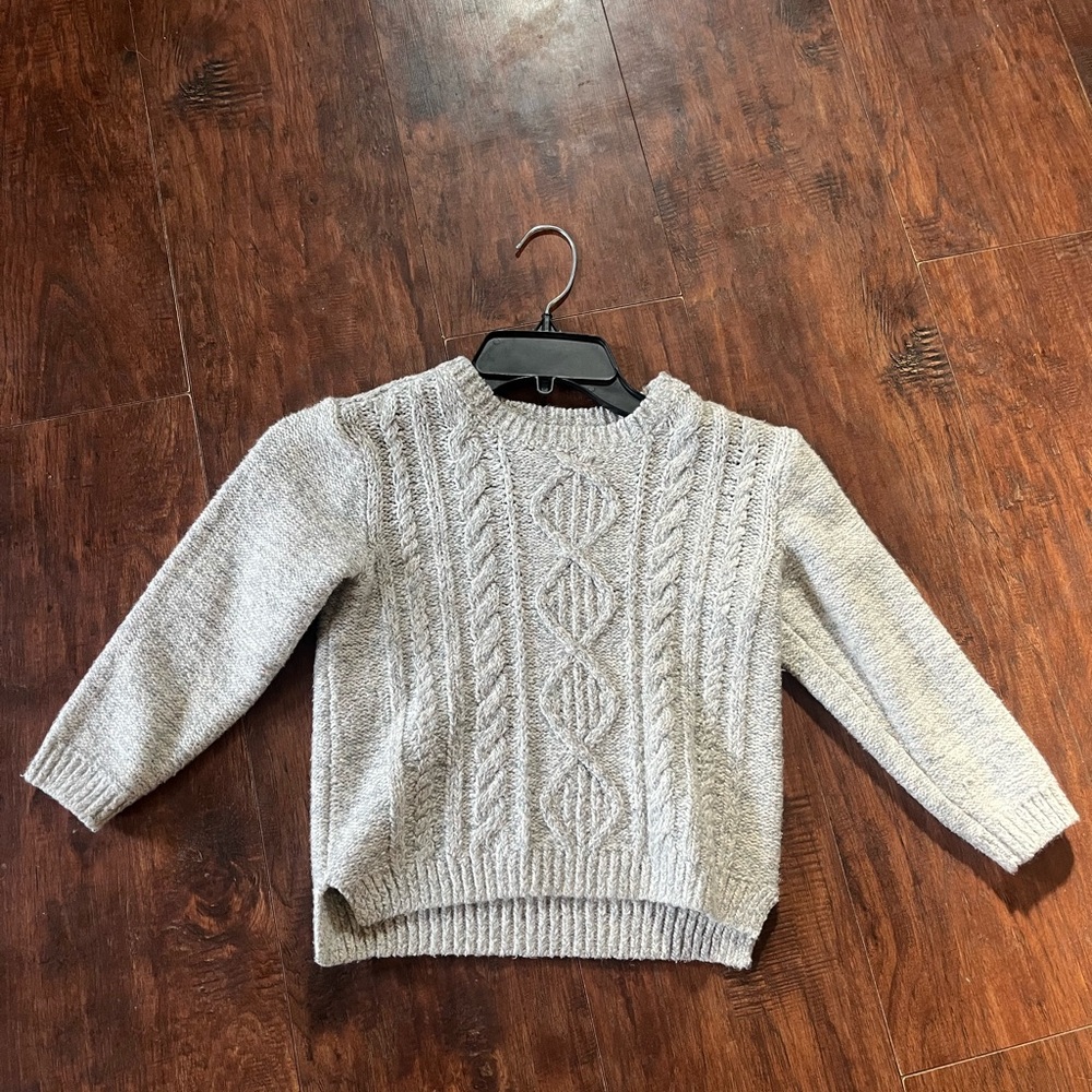 Kids Tommy Hilfiger sweater size 4-5 (xs)